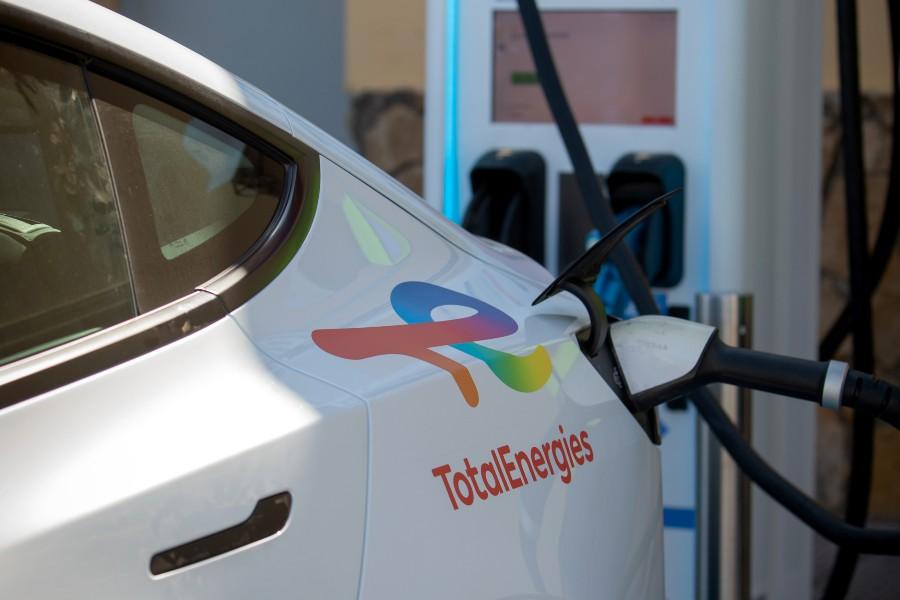 totalenergies referencia puntos de recarga en espa&ntilde;a